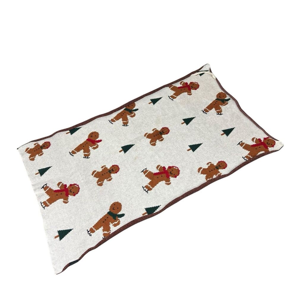 Christian Siriano Gingerbread Man Dish Towel 100% Cotton Winter Holiday Kitchen